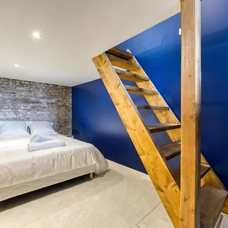 Jonathan Avec Place De Parking Rouen