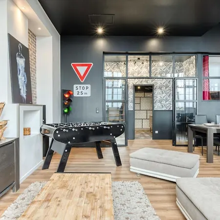 Jonathan Avec Place De Parking * Rouen