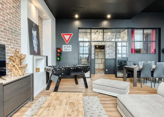 Jonathan Avec Place De Parking * Rouen